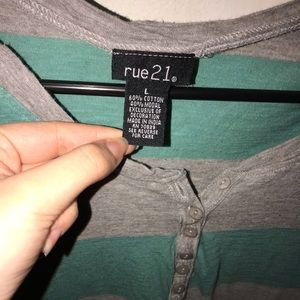 Rue21 Striped Grey & Teal long sleeve womens